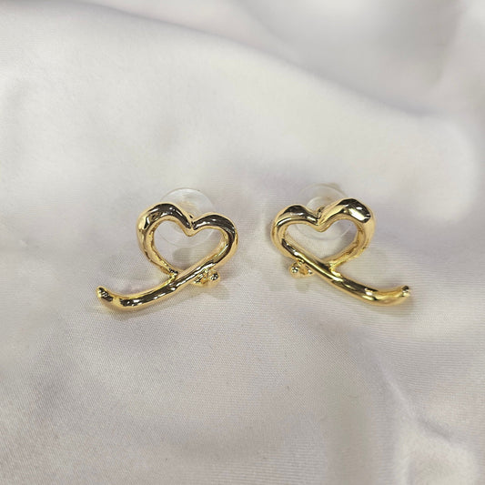 Evelyn Heart Studs