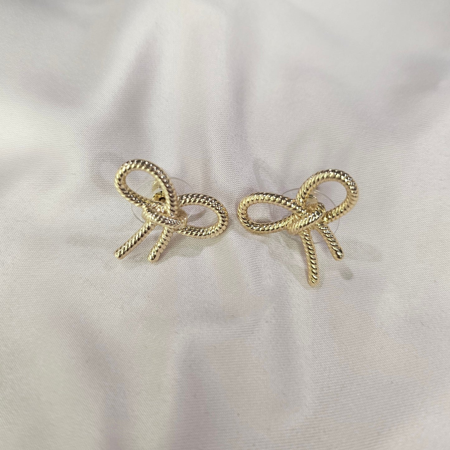 Isabella Bow Studs