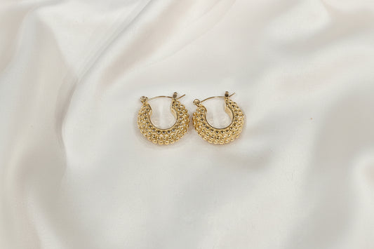 Grace Dotted Hoops